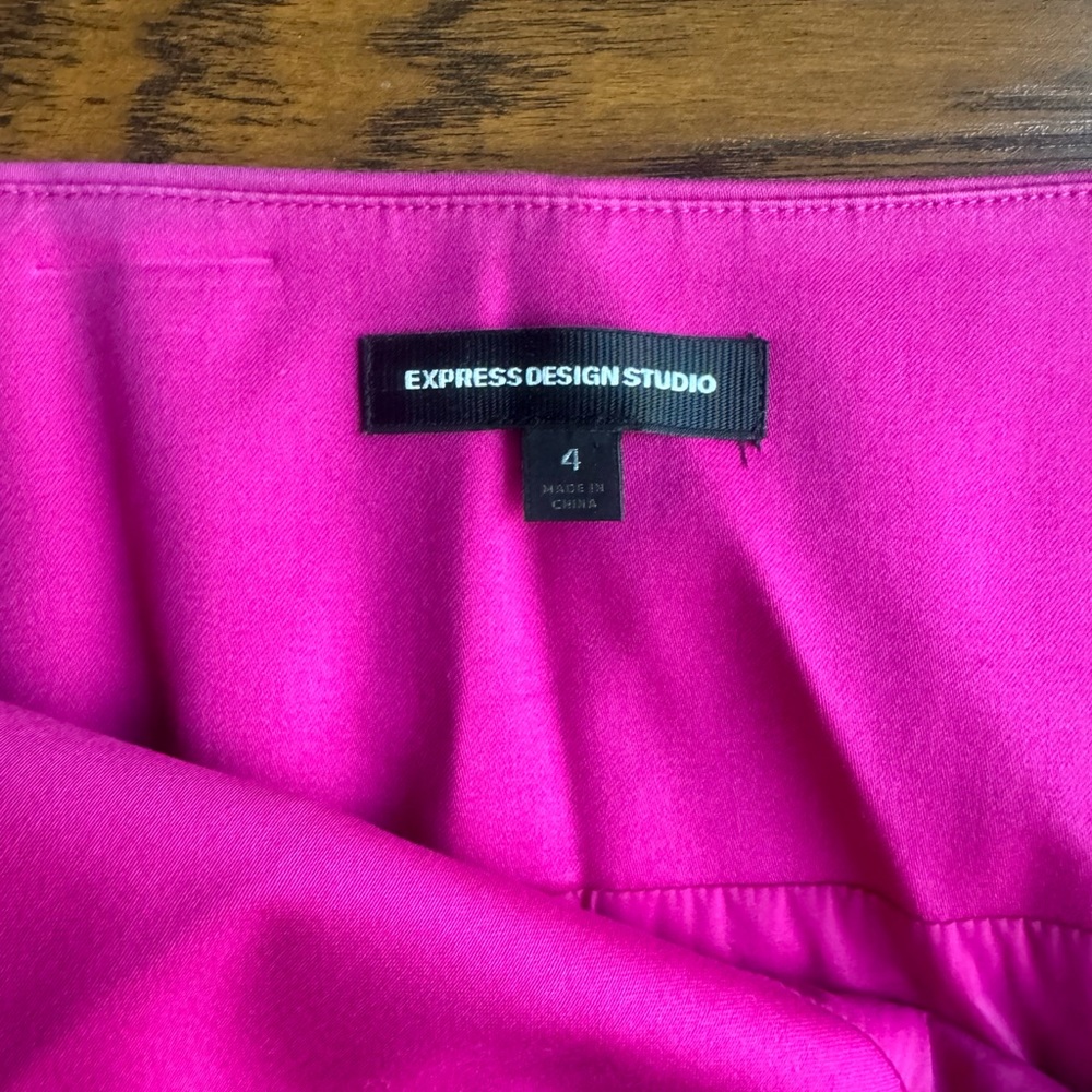 {Express} Mini skirt - Picture 10 of 11